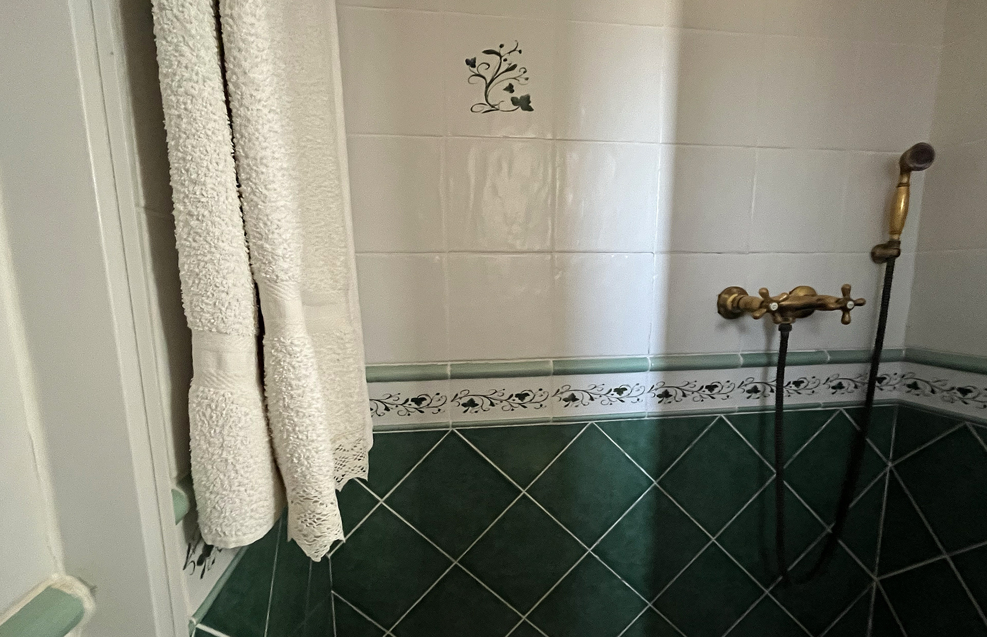 Quarto-das-Hortensias-Monte-dos-Avós-6